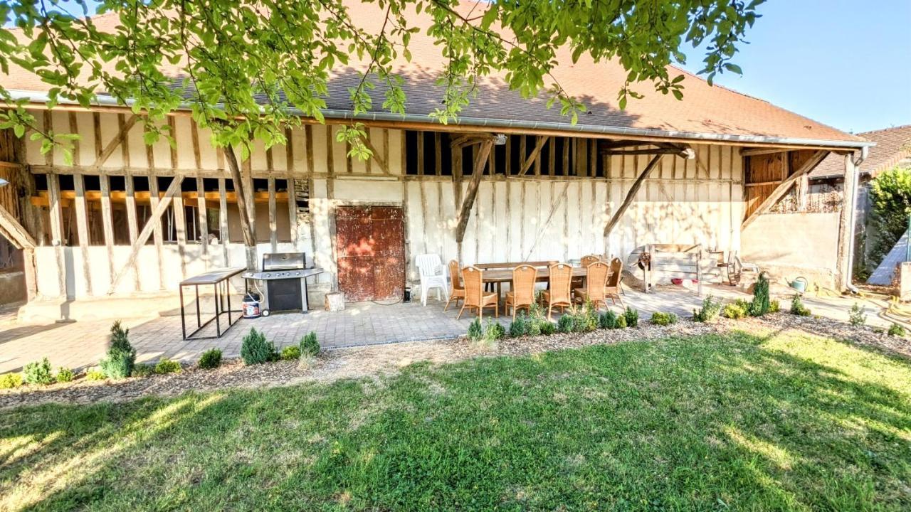 Maison Calme 14 Personnes, Piscine, Jardin Et Parking Bucheres Exterior photo